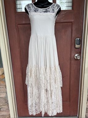 Gorgeous Ivory Lace Tiered Boho Maxi Dress